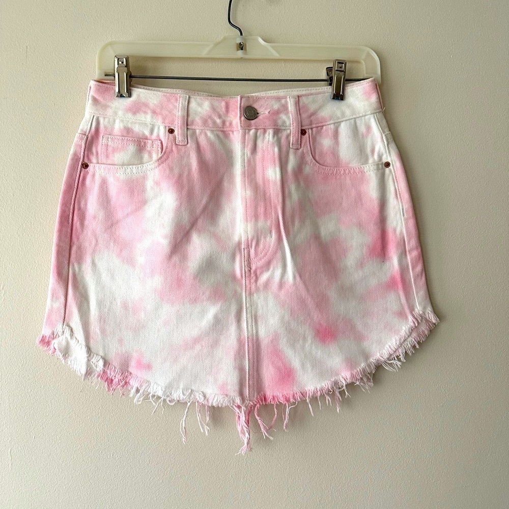 PacSun Tie Dye Pink And White Fringe Mini Jean Skirt Size 26 NWOT